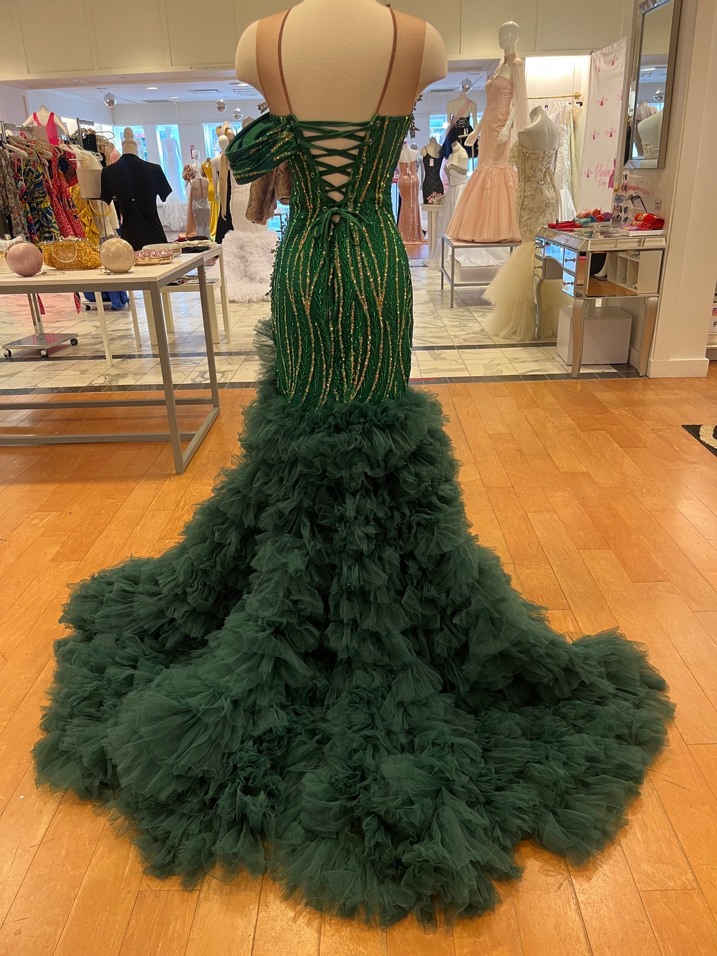 Olivia Emerald green Gown