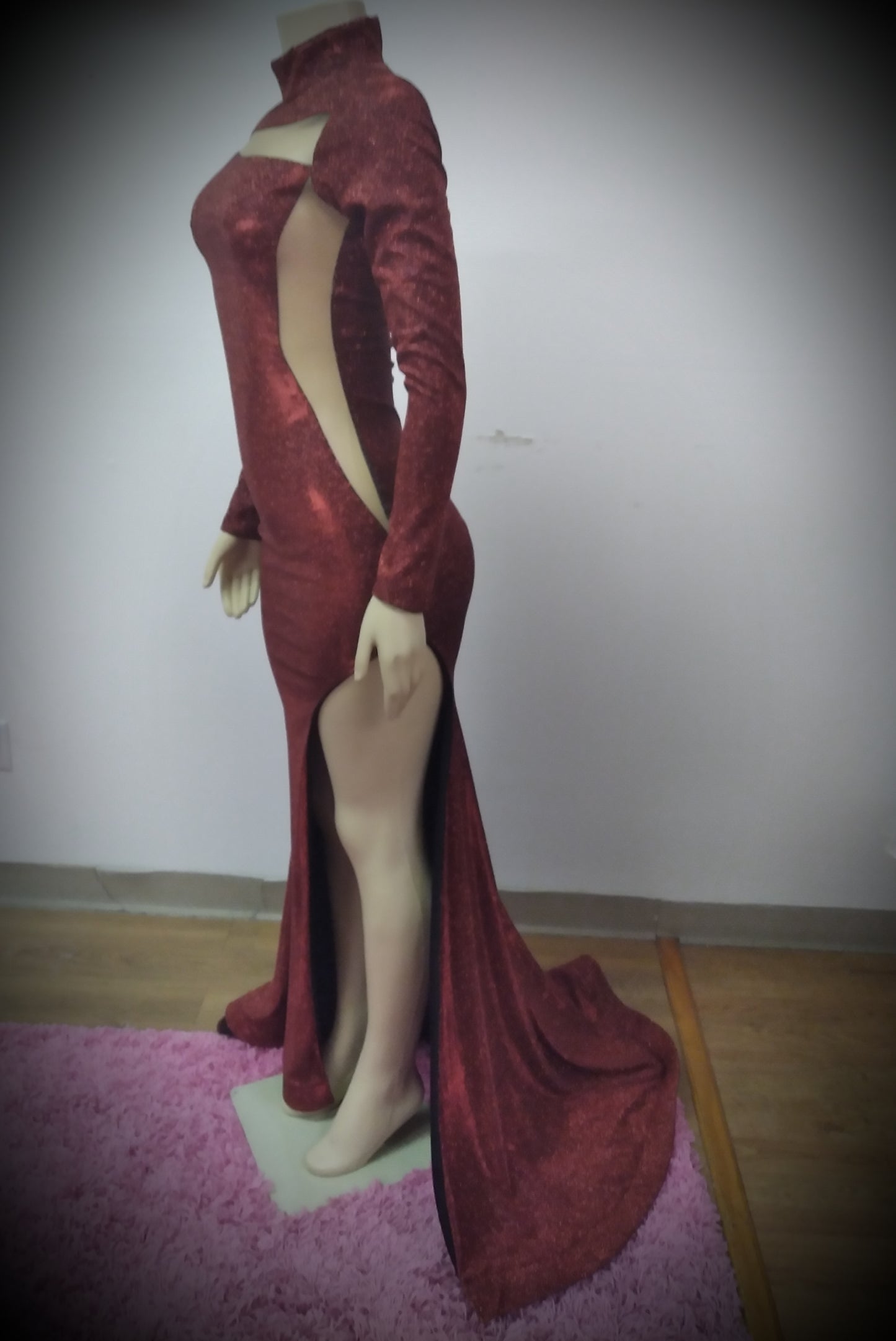 Ready to ship - Red Long Sleeve Gown